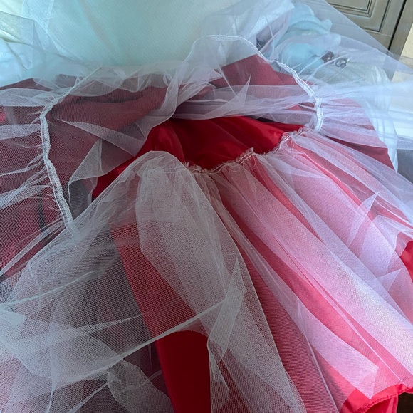 • red ball gown dress • - Picture 4 of 4